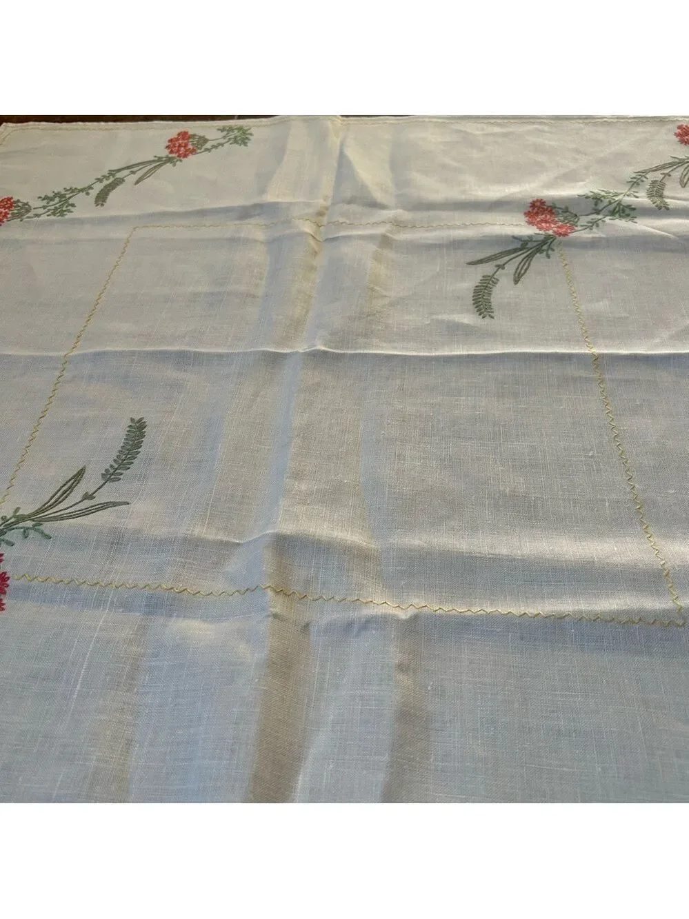 Vintage Tablecloth Linen Embroidered Floral Cottage Core Pink 33x34”
